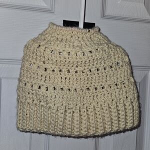 Cream Knit Beanie